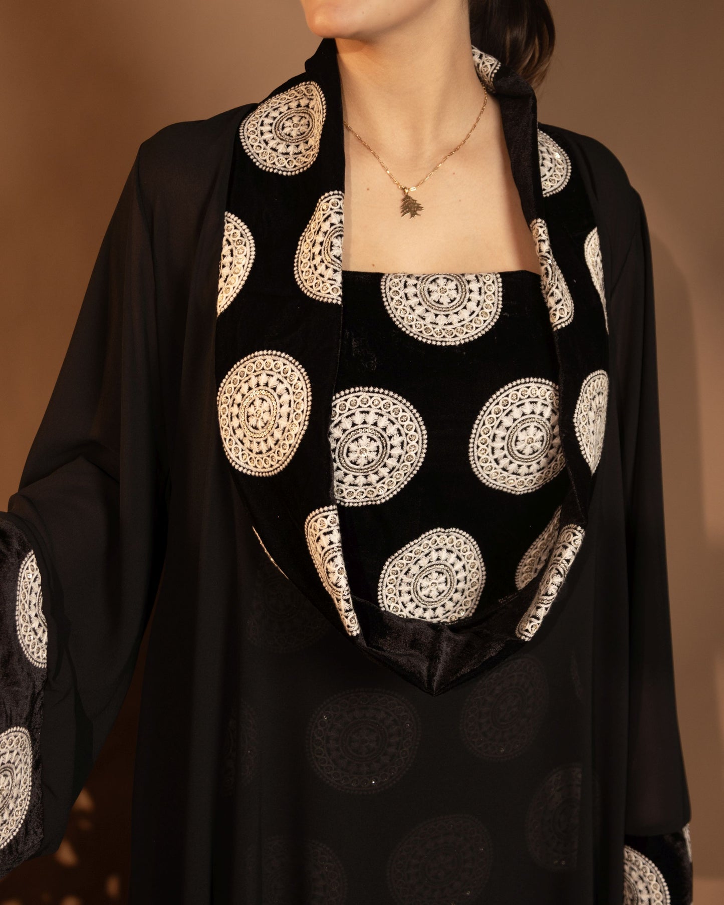 Seravelle Noir Abaya
