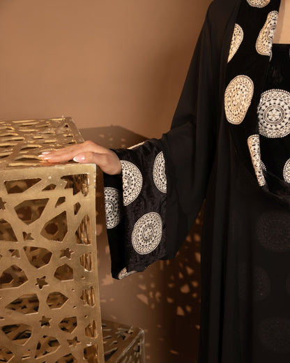 Seravelle Noir Abaya