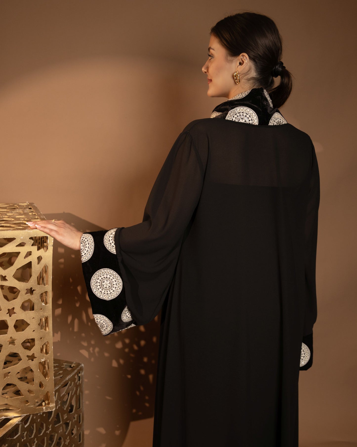 Seravelle Noir Abaya