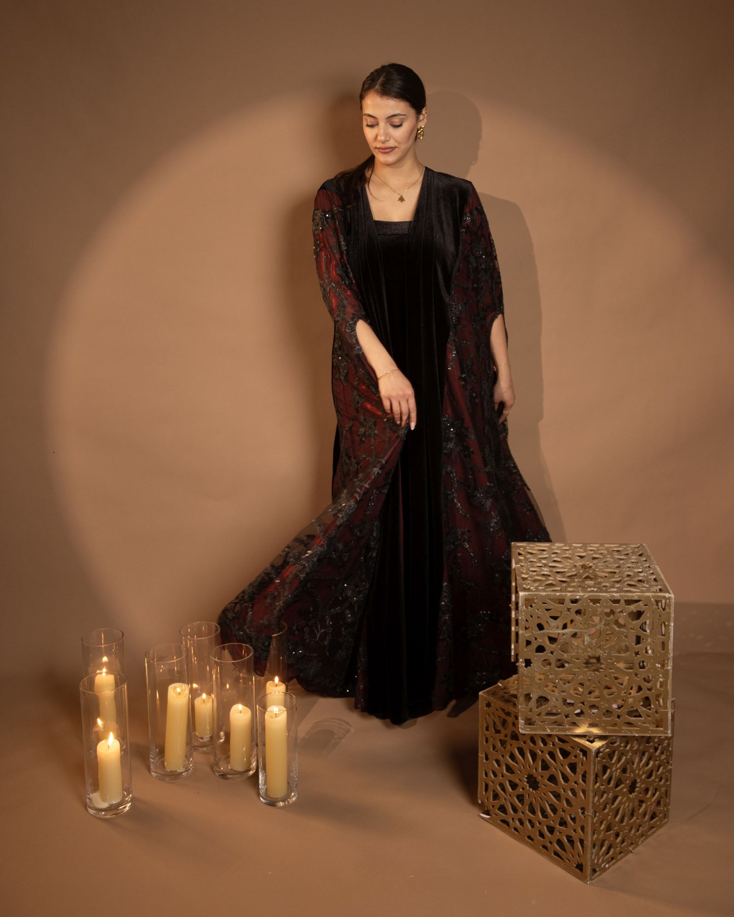 Velmora Abaya