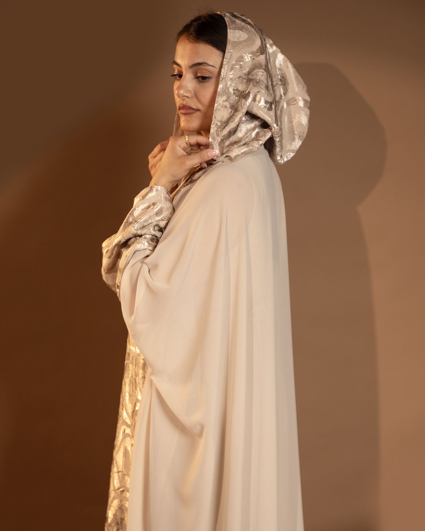 Opaline Dune Abaya